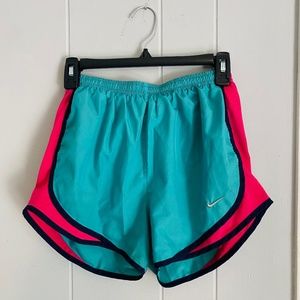 NIKE 3'' Running Shorts - WOMEN'S ATHLETIC SHORTS